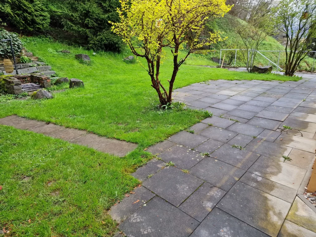 Gartensitzplatz unattraktiv